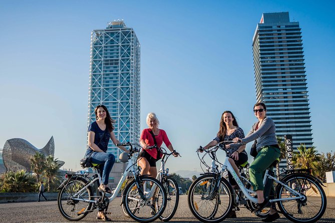 Barcelona E-Bike Photography Tour - Meeting at Carrer de Cervantes 5 and getting rolling on time