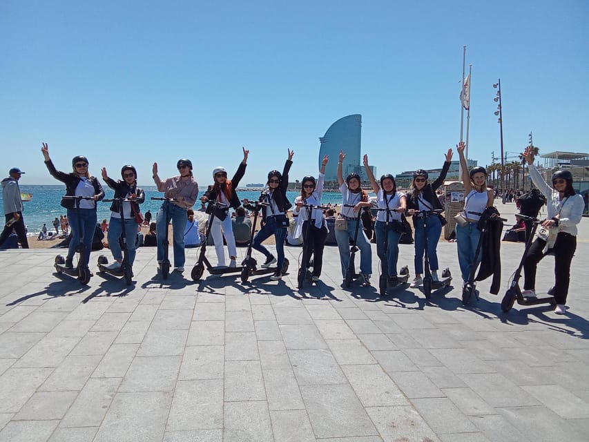 Barcelona: e-scooter and Bike tour - Meet at Plaça de la Mercè: the start that sets the tone