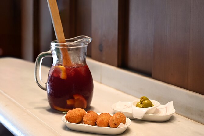 Barcelona El Born Tapas and Wine Tour with Guide - Price and value: why $69 works for most food-first visitors