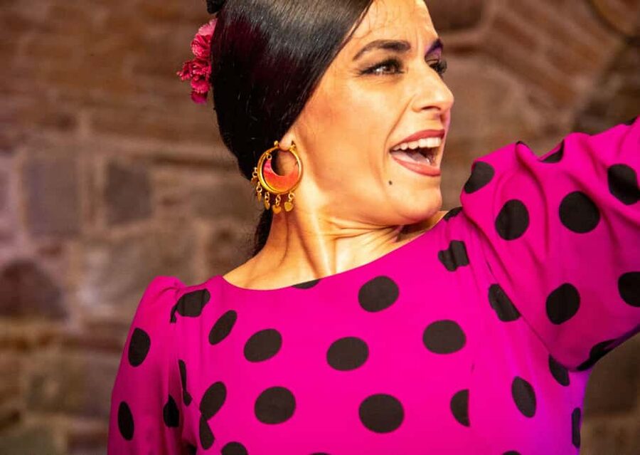 Barcelona: Espectáculo de Flamenco íntimo en Las Brujas - Key highlights