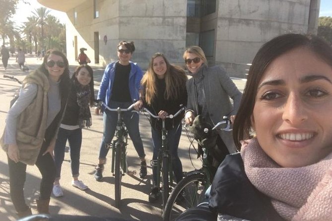 Barcelona Evening Small Group Bike Tour with Cava | with Private Option - Guides Like Alfredo and Nancy: The Human Factor That Makes It Memorable