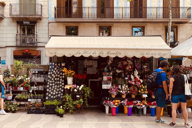 Barcelona Evening Tour, Flamenco Show & Tapas - The iconic Gothic Quarter walk: faster “I get it now”