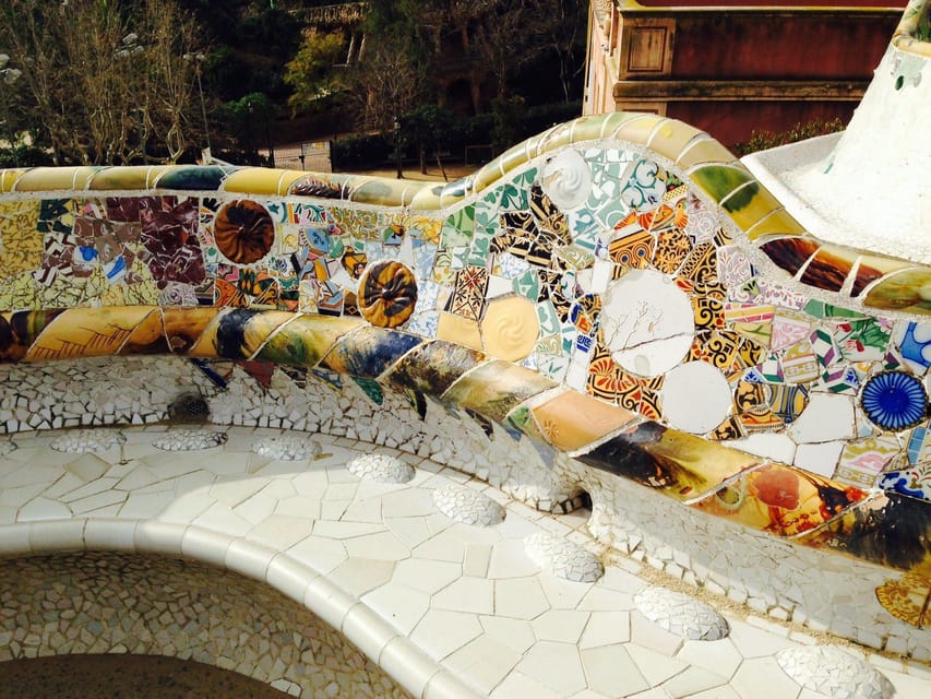 Barcelona: Exclusive Park Güell Private Guided Tour - Key things to know before you go