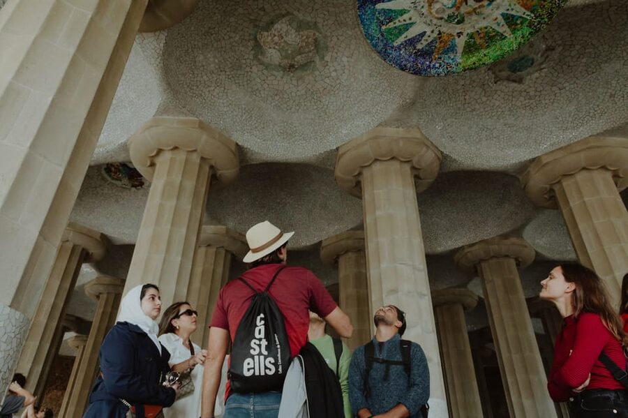 Barcelona: Exclusive Park Güell Private Guided Tour - Who this tour is best for