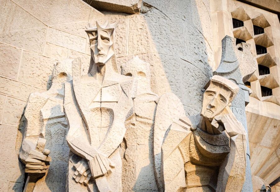 Barcelona: Exclusive Sagrada Familia Private Guided Tour - Skip the Line: What It’s Worth in Real Life