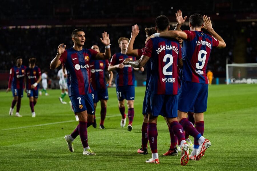 Barcelona: FC Barcelona Match Tickets at Spotify Camp Nou - Seat Choice at Spotify Camp Nou: Tribuna, Lateral, Corner, or Gol