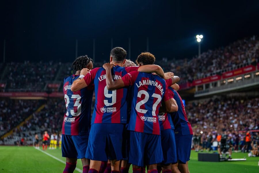 Barcelona: FC Barcelona Match Tickets at Spotify Camp Nou - What to Pack for Camp Nou Comfort (and Fewer Headaches)
