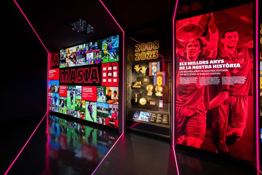 Barcelona: FC Barcelona Museum "Barça Immersive Tour" Ticket - Camp Nou Live 360º: the stadium feeling without stepping on the pitch