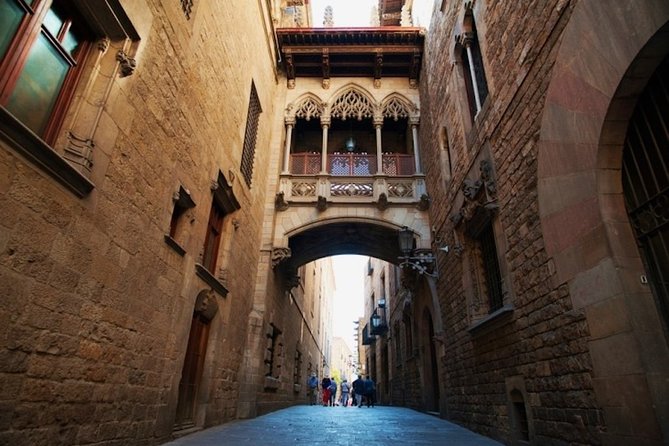 Barcelona Flamenco & Tapas Semi Private or Private Experience - Who This Tour Suits Best (and Who Might Want a Different Plan)