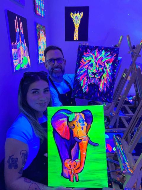 Barcelona: Fluorescent Paint and Wine Workshop - Neon Paint in a UV Studio: What You’re Really Signing Up For