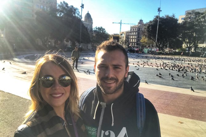 Barcelona Food Tour: Market & Gothic Quarter with Expert Guide - Start at Las Ramblas: set your bearings before you eat