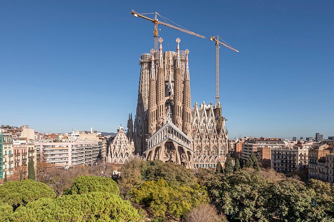 Barcelona Full-Day Sightseeing Private Tour - Sagrada Família: the star attraction, and ticket timing is everything