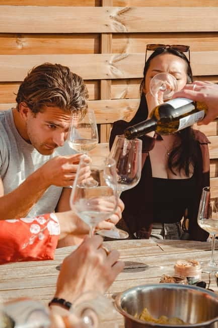 Barcelona: Fun & Unpretentious Rooftop Wine Tasting - Snacks, Music, and Sunset Views That Change the Whole Feeling