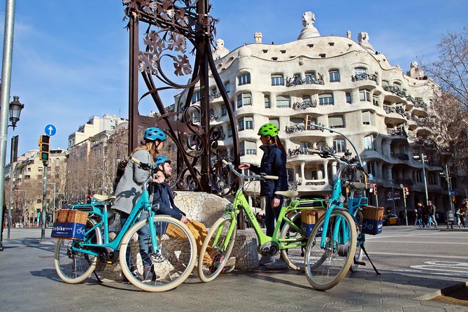 Barcelona Gaudi Guided Small Group E Bike Tour - Price and Time: What $27.76 Buys You in Real Sightseeing