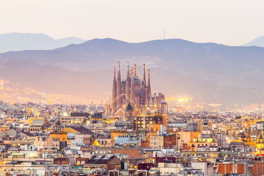 Barcelona: Gaudí Sightseeing Guided Segway Tour - Price and Time: Is $42 Worth It?