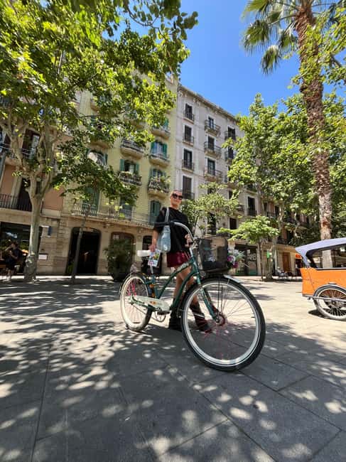 Barcelona, geweldige fiets tour, met Nederlandse gids! - Eixample: posh streets and a quick way to read the city