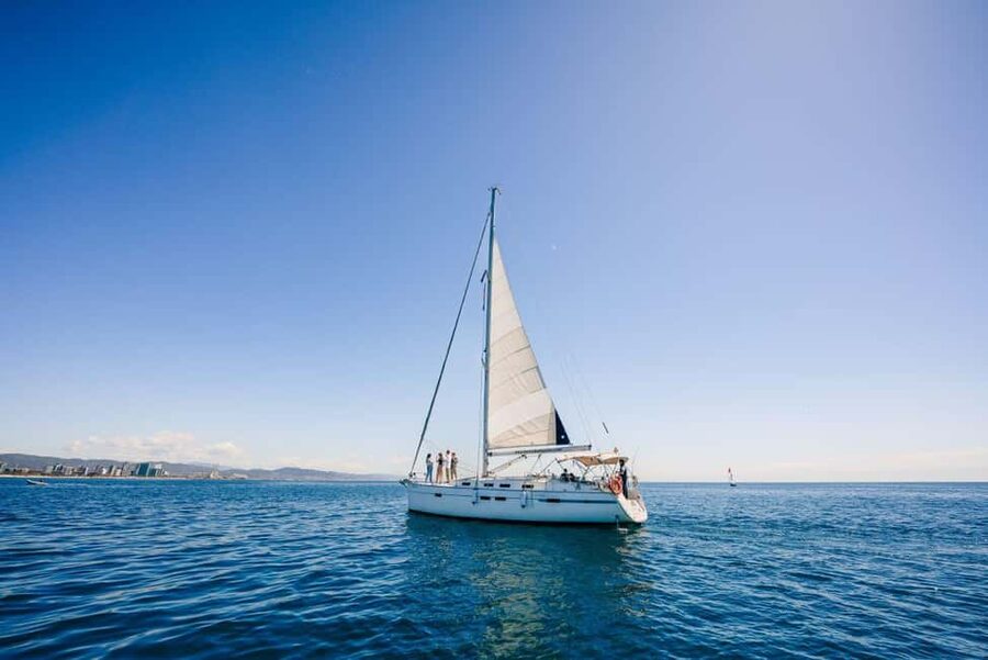 Barcelona: Gin & Tonic Workshop and Sunset Sailing cruise - The onboard Gin & Tonic workshop: what you actually learn