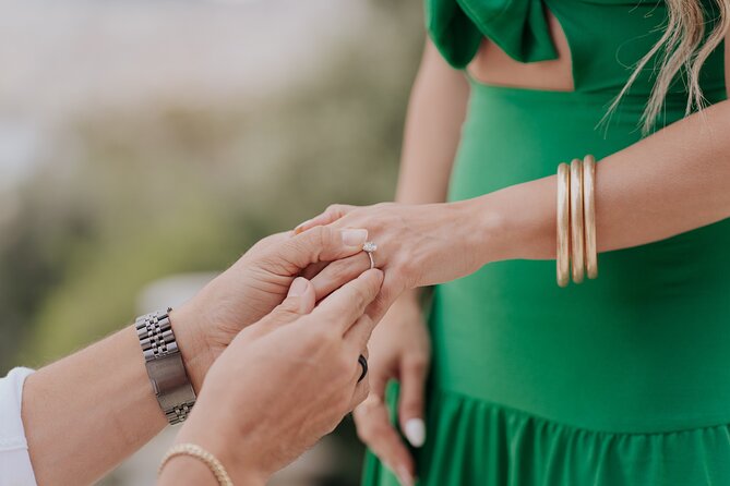 Barcelona: Glamour Wow Dress Photoshoot in Spectacular locations - Timing, meeting point, and how to plan your outfit