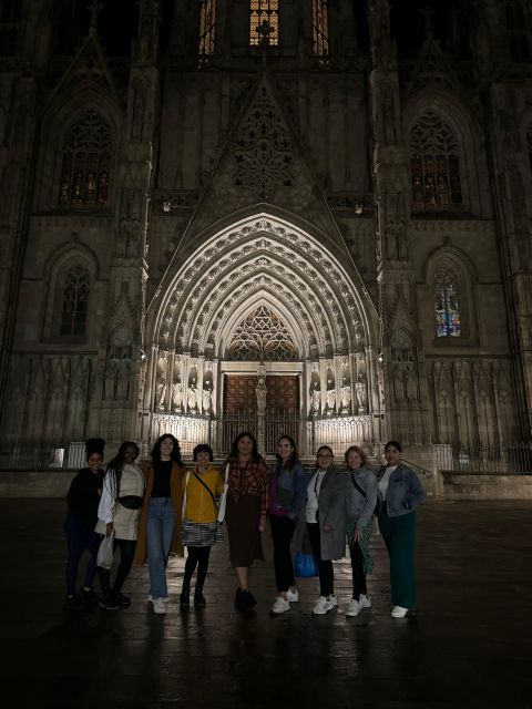 Barcelona: Gothic Quarter By Night Guided Walking Tour - Price and Value: Is $35 Worth a 2.5-Hour Night Walk?