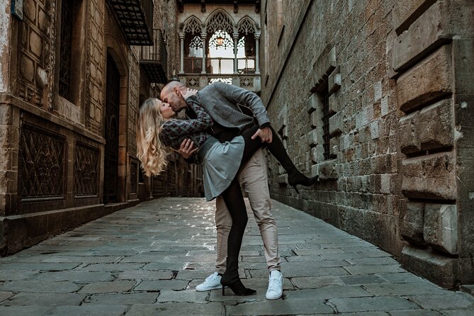 Barcelona Gothic Quarter cinematic photoshoot - Key Points That Matter Before You Go