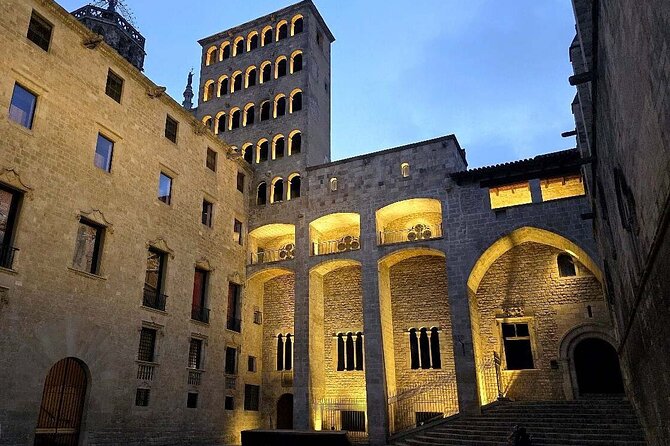 Barcelona Gothic Quarter History Tour - Key highlights to look for