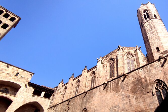 Barcelona Gothic Quarter History Tour - MUHBA Temple d’August: the Roman Forum connection