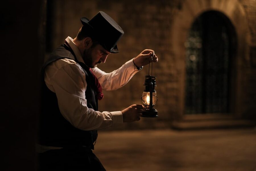 Barcelona: Gothic Quarter Night Walk Mysteries and Legends - Should you book this Gothic Quarter night walk?