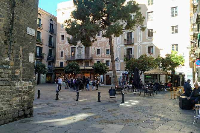 Barcelona Gothic Quarter Old Town Private Tour - Barri Gòtic is the fastest way to understand old Barcelona