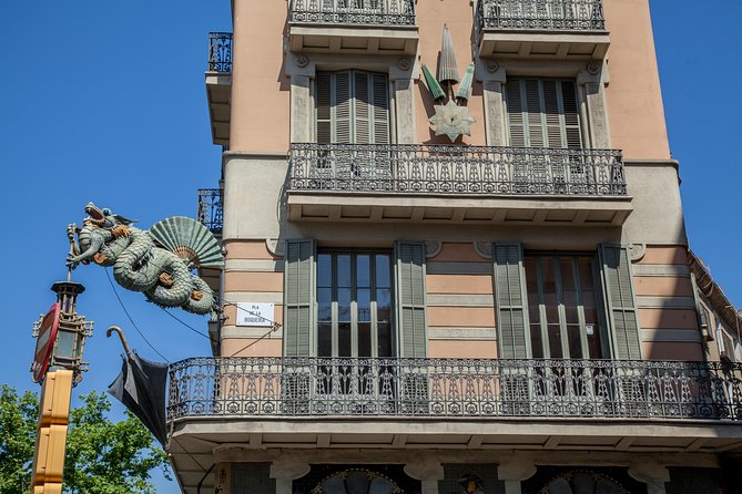 Barcelona Gothic Quarter's Deepest Secrets & Sangria - The Jewish quarter area and synagogue: a respectful stop, not just a label