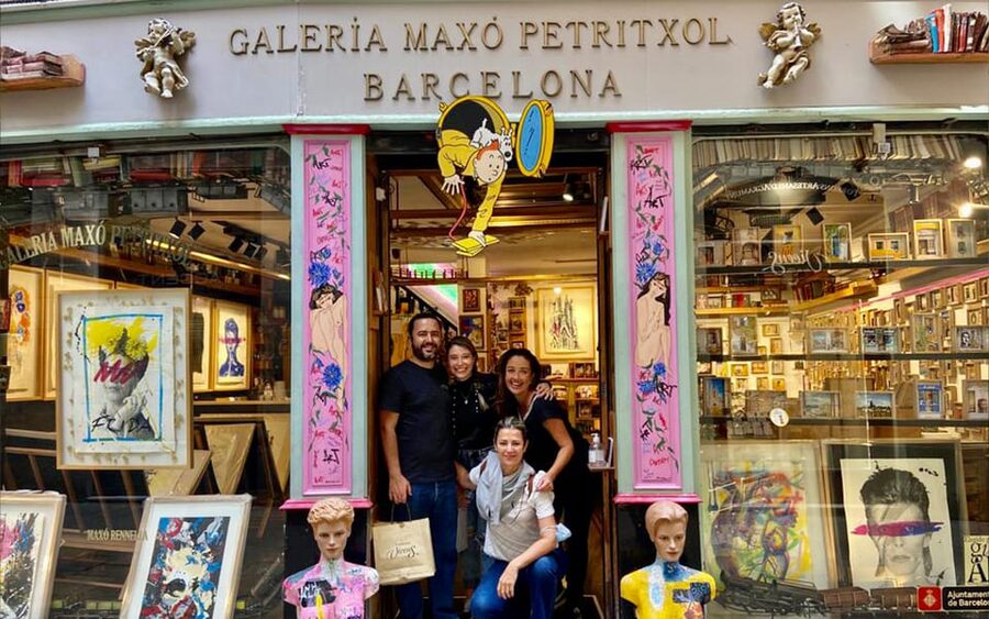 Barcelona: Gothic Quarter's Deepest Secrets Tour and Sangria - Barceloneta and the port finish: sangria plus what to do next