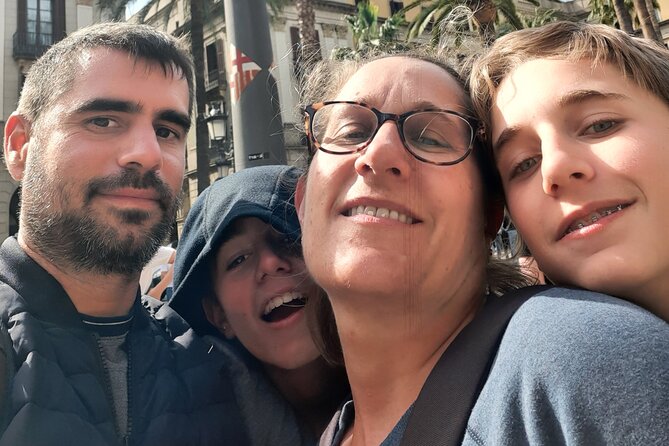 Barcelona Gothic Quarter Scavenger Hunt and City Highlights Walking Tour - Price and value: $10.57 for an app-led city puzzle