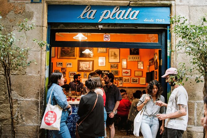 Barcelona Gothic Quarter Tapas & Taverns Food & Wine Tour - Meeting at Palau de la Balmesiana and ending near Plaça de Sant Jaume