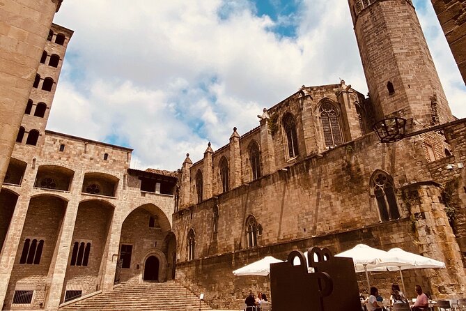 Barcelona Gothic Quarter Tour and Flamenco Show - Los Tarantos Flamenco: What to Expect From the Show