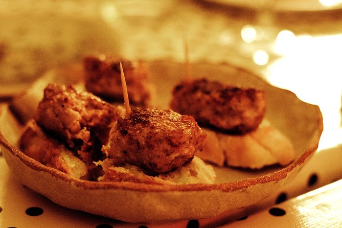 Barcelona Gothic Quarter VIP Tapas & Wine Tour - El Born and Capella d’en Marcús (Mon–Thu): a medieval side quest