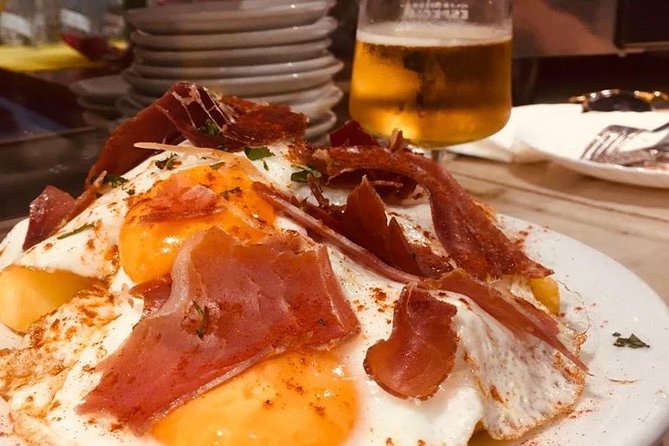 Barcelona Gothic Quarter VIP Tapas & Wine Tour - Roman city wall remnant (Fri–Sun): Muralla Romana