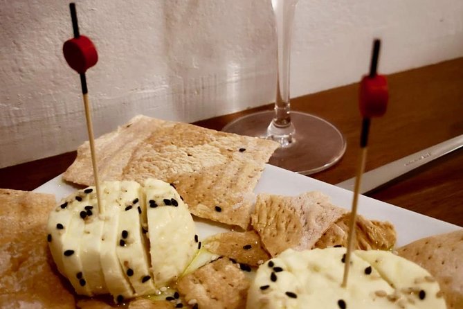 Barcelona Gothic Quarter VIP Tapas & Wine Tour - Ciutat Vella streets: Roman walls, cathedrals, and plazas you’ll remember