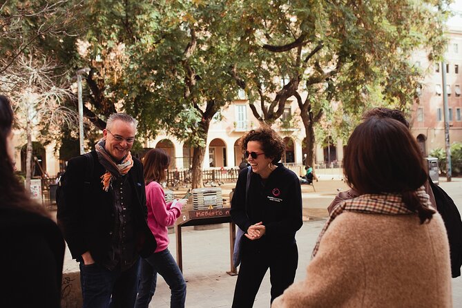 Barcelona : Gothic, Tapas, Churros & Vermouth - Who should book, and who should skip this format