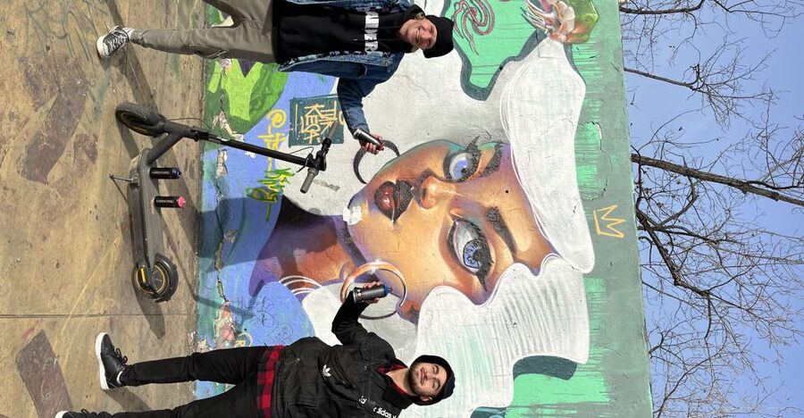 Barcelona: Graffiti E-Scooter Tour - The graffiti stops: what you’re actually training yourself to notice