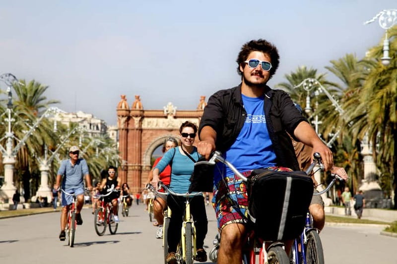 Barcelona: Guided Highlights Bike or eBike Tour (3 Hours) - Olympic Port and the beach promenade: the city opens up