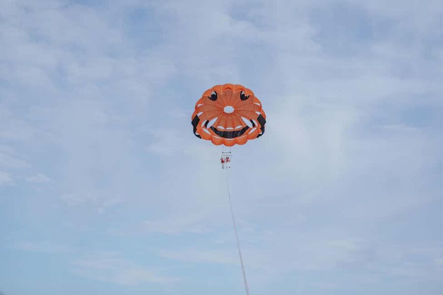 Barcelona: Guided Parasailing Experience - The Aerial Flight at 150m: What You’ll Feel and See