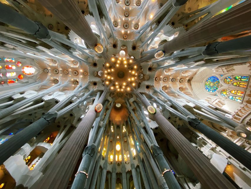 Barcelona: Guided Tour of Sagrada Familia - How the exterior details fit the interior story