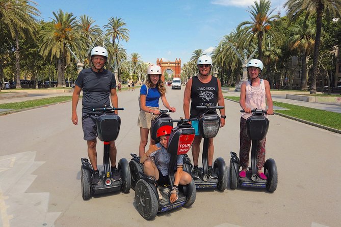 Barcelona Guided Tour on Segway - Parc de la Ciutadella and Arc de Triomf: Park Sights in a Fraction of the Time