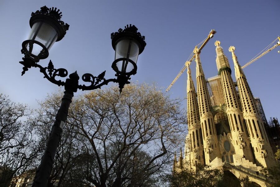 Barcelona: Half Day Tour on Sidecar Motorcycle - Key Reasons This Sidecar Tour Works So Well