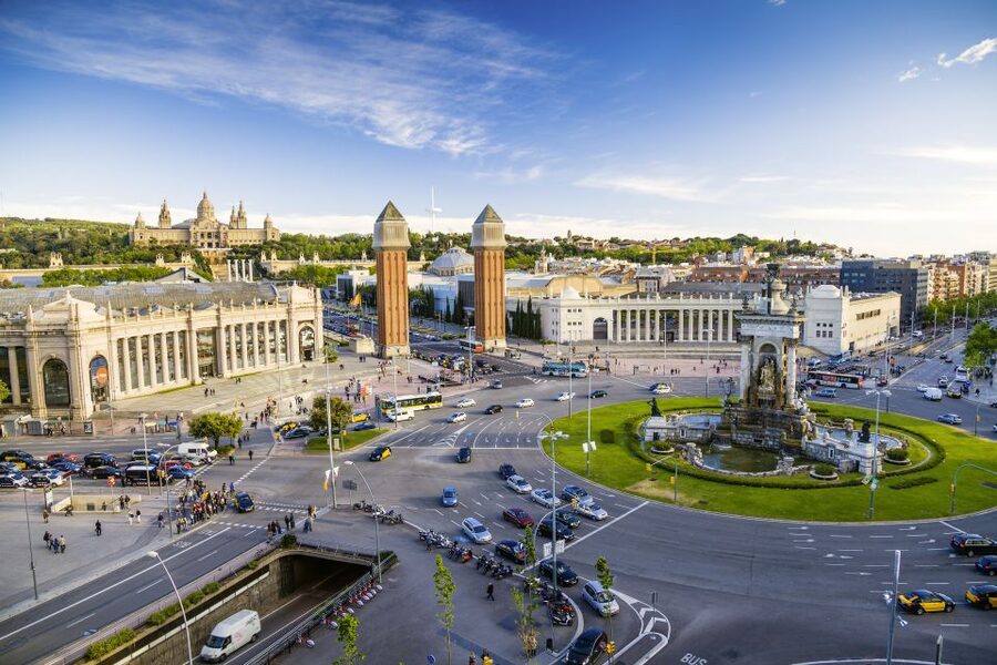 Barcelona: Half Day Tour on Sidecar Motorcycle - Extended Versions: Sant Pau, Park Güell, and Casa Vicens