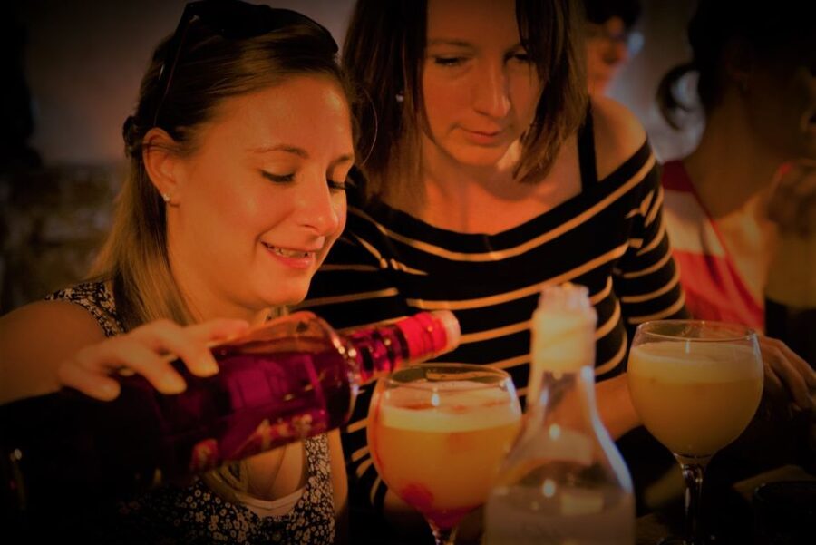 Barcelona: Hen Party Cocktail Class - Key things to know before you go