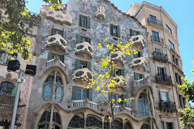 Barcelona Highlights Bike Tour - Plaça la Merçe and the church named for the city’s patron