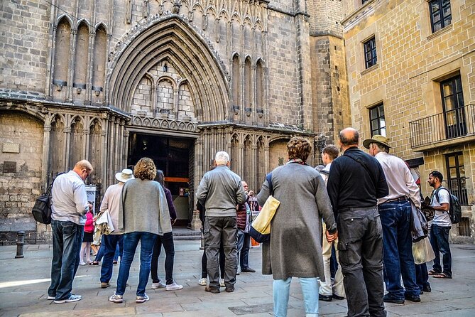 Barcelona Highlights Guided Tour with Monjuic Cable Car - Cathedral Options: When Entry Is Included (and When It Isn’t)