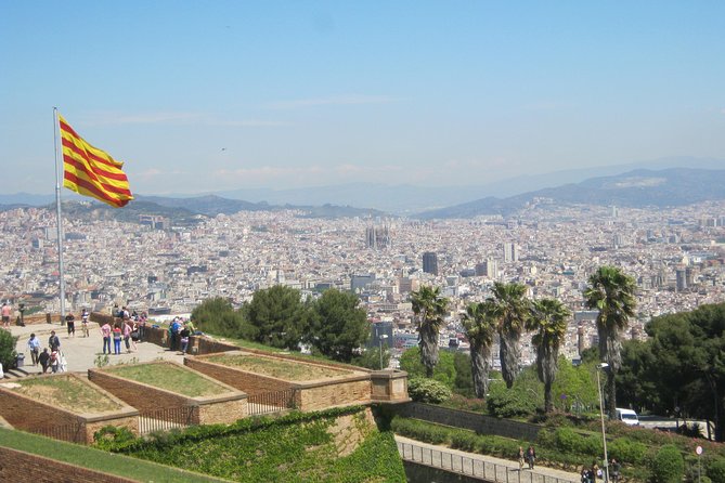 Barcelona Highlights Guided Tour with Monjuic Cable Car - Price and Value: What $47 Buys You in Real Sightseeing Time