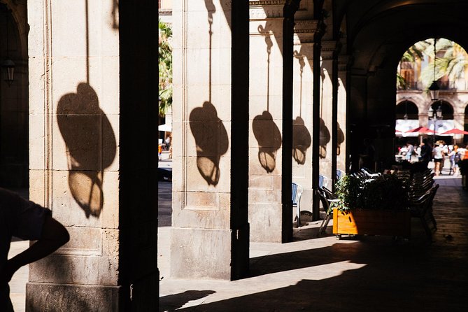 Barcelona Highlights & Hidden Gems Private Tour - Guide Style Makes a Difference: Ask for Your Kind of Barcelona