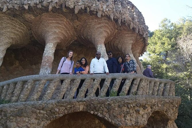 Barcelona Highlights Private Guided Tour - Montjuïc viewpoints, 1992 Olympic sites, and Plaza España